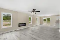 1246 Old Maplehurst Road, Jacksonville, NC 28540 — 3-bedroom home, Jacksonville, NC, photo 6 of 31: maplehurst-6