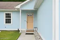 121 Daphne Drive, Hubert, NC 28539 — 3-bedroom home in Foxlair, Hubert, NC, photo 4 of 53