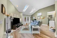 1304 Two Mile Circle E, Wilmington, NC 28405 — 3-bedroom home in Eastwood Village, Wilmington, NC, photo 23 of 43: 28_living room
