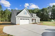 1575 S Big Woods Road, Spring Hope, NC 27882 — 3-bedroom home in Spring Field, Spring Hope, NC, photo 4 of 44: 04-1575 S Big Woods Rd-4