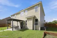 813 Tuscarora Trail, Jacksonville, NC 28546 — 4-bedroom home in Towne Pointe, Jacksonville, NC, photo 24 of 27: 50-web-or-mls-813-Tuscarora-Trail-20_edi