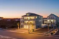 7 Grand View Drive, Ocean Isle Beach, NC 28469 — 5-bedroom waterfront home in The Pointe at Ocean Isle Beach, Ocean Isle Beach, NC, photo 4 of 74: 7 Grand View