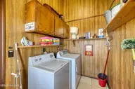 1826 S Shore Drive, Surf City, NC 28445 — 3-bedroom waterfront home in White Hills Beach, Surf City, NC, photo 8 of 59: untitled-13
