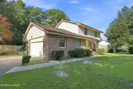 510 Brynn Marr Road, Jacksonville, NC 28546 — 4-bedroom home in Brynn Marr, Jacksonville, NC, photo 2 of 50