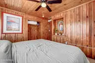 New Topsail Beach, Topsail Beach — 8-bedroom waterfront home in New Topsail Beach, Topsail Beach, NC, photo 20 of 71