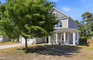 90 W Bailey Lane, Hampstead, NC 28443 — 4-bedroom home in The Walk at Sloop Point, Hampstead, NC, photo 3 of 66: 3_90_w_bailey_ln_003