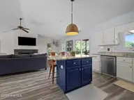 5415 Cedar Tree Lane, Emerald Isle, NC 28594 — 3-bedroom waterfront home in Emerald Isle By The Sea, Emerald Isle, NC, photo 20 of 57: 5415 Cedar Tree Lane