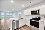 4327 Majesty Drive Unit 403, Castle Hayne, NC 28429 — 4-bedroom townhome in Sidbury Station, Castle Hayne, NC, photo 10 of 47