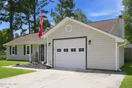 105 Cherrywood Court, Jacksonville, NC 28546 — 3-bedroom home in Brynn Marr, Jacksonville, NC, photo 3 of 52