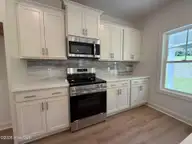 100 Carver Street 20, Carthage, NC 28327 — 3-bedroom home in Carriage Hills, Carthage, NC, photo 4 of 10: IMG_0117