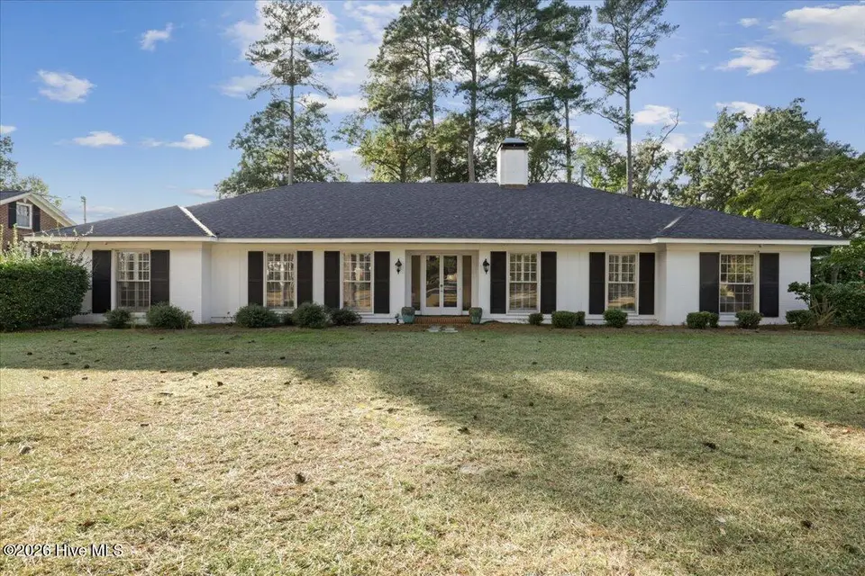 1304 Greenbriar Road, Kinston, NC 28501 — 4-bedroom home, Kinston, NC, photo 1 of 65: 01-1304 Greenbriar Rd-1
