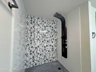 10 Pine Tree Road # 125, Pinehurst, NC 28374 — 3-bedroom condo in St Andrews Cond, Pinehurst, NC, photo 11 of 19: Owner Suite Shower