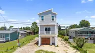 314 Spartanburg Avenue Unit 1, Carolina Beach, NC 28428 — 3-bedroom townhome, Carolina Beach, NC, photo 1 of 27
