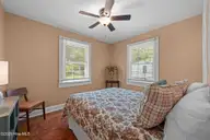 501 Franklin Avenue, New Bern, NC 28560 — 3-bedroom home in Colonial Heights, New Bern, NC, photo 16 of 48: 19-web-or-mls-DSC_2483