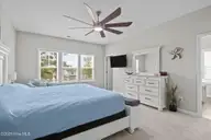 250 Great Egret Way, Beaufort, NC 28516 — 3-bedroom townhome in Beau Coast, Beaufort, NC, photo 19 of 51: Master Bedroom