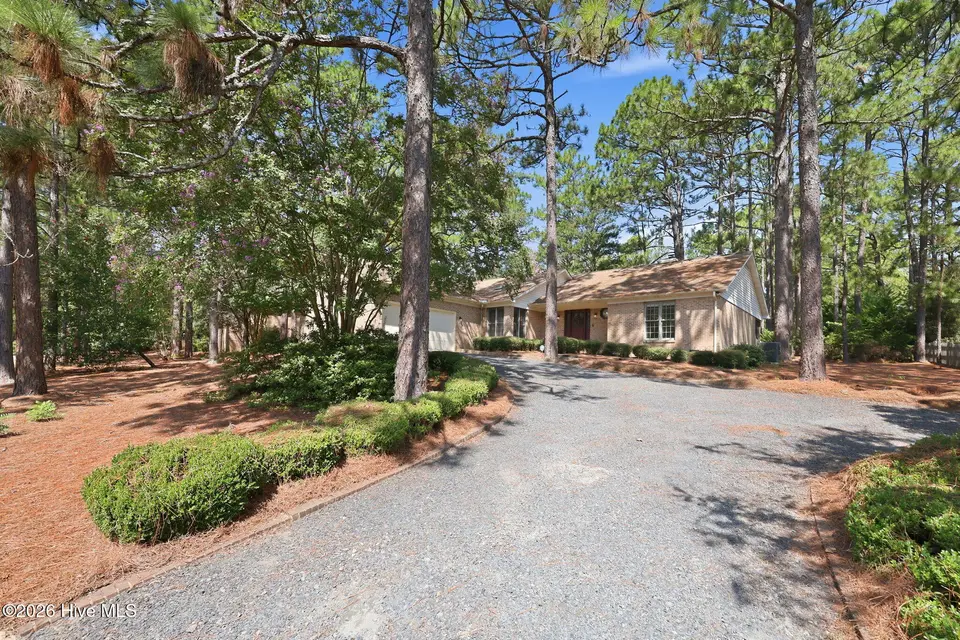 965 Monticello Drive, Pinehurst, NC 28374 — 3-bedroom home in Unit 8, Pinehurst, NC, photo 1 of 46: 55-web-or-mls-IMG_9344 - edited