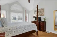1810 Jumpin Run Drive, Wilmington, NC 28403 — 3-bedroom townhome in Jumpin Run, Wilmington, NC, photo 14 of 36: Primary Bedroom