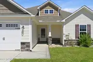 132 Cavalier Drive, Jacksonville, NC 28546 — 3-bedroom home in Carolina Plantations, Jacksonville, NC, photo 6 of 54