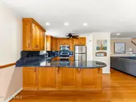 183 W Fourth Street, Ocean Isle Beach, NC 28469 — 5-bedroom home in Ross, Ocean Isle Beach, NC, photo 11 of 52