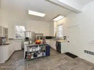 804 Park Avenue, Goldsboro, NC 27530 — 5-bedroom home, Goldsboro, NC, photo 24 of 55: Interior - kitchen - OK