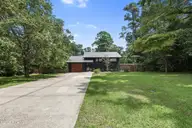 627 Jennings Drive, Wilmington, NC 28403 — 4-bedroom home in Devon Park, Wilmington, NC, photo 3 of 26: 1_img_5263