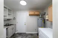 2207 Woodland Avenue, New Bern, NC 28560 — 3-bedroom home in Trent Park, New Bern, NC, photo 13 of 35: Laundry Room