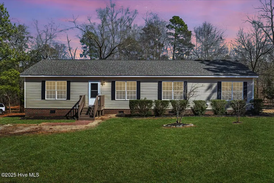 4411 Carthage Road, West End, NC 27376 — 4-bedroom home, West End, NC, photo 1 of 26: 01-4411-Carthage-Rd