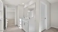 305 Maddox Drive, Aberdeen, NC 28315 — 4-bedroom home in Martin Farms, Aberdeen, NC, photo 22 of 29: Bathroom