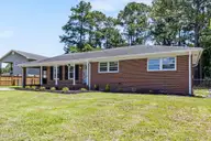 501 Robert E Lee Drive, Wilmington, NC 28412 — 3-bedroom home in Pine Valley Estates, Wilmington, NC, photo 7 of 57