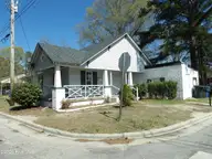 1201 Lincoln Street SE, Wilson, NC 27893 — 3-bedroom home in Vickburg Manor, Wilson, NC, photo 1 of 11: Front View