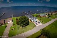 1008 Bateman Drive, Elizabeth City, NC 27909 — 4-bedroom waterfront home in Bateman Estates, Elizabeth City, NC, photo 5 of 74: Deep Water!