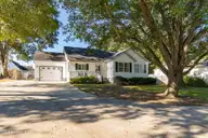 821 Roberts Road, Newport, NC 28570 — 3-bedroom home in Cherry Ridge, Newport, NC, photo 3 of 36: 3-web-or-mls-chadwick-visuals-821-robert
