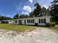 2216 Ridge Road, New Bern, NC 28560 — 3-bedroom home, New Bern, NC, photo 2 of 35