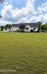 2743 Ruth Evans Drive, Grimesland, NC 27837 — 3-bedroom home in Natures Bend, Grimesland, NC, photo 14 of 18: IMG_7180