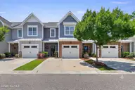 1025 Summer Woods Drive, Wilmington, NC 28412 — 3-bedroom townhome in Magnolia Trace, Wilmington, NC, photo 2 of 29