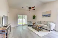 552 Timbercrest Circle, Bolivia, NC 28422 — 3-bedroom townhome in Autumn Trail, Bolivia, NC, photo 16 of 37: SIMILAR HOME
