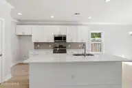 9385 Night Harbor Drive SE, Leland, NC 28451 — 3-bedroom home, Leland, NC, photo 13 of 32: Kitchen