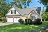 10192 N Olde Towne Wynd SE, Leland, NC 28451 — 4-bedroom home in Olde Towne, Leland, NC, photo 3 of 35