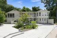 286 Oakleaf Drive, Pine Knoll Shores, NC 28512 — 3-bedroom waterfront home in Pine Knoll Association, Pine Knoll Shores, NC, photo 9 of 61: 3-print-590A3778_edit