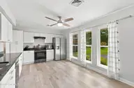 107 Knotline Road, New Bern, NC 28562 — 3-bedroom waterfront home in River Bend, New Bern, NC, photo 18 of 67: 18_kitchen