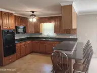 161 Grant Drive, Goldsboro, NC 27534 — 4-bedroom home in Forest Knolls, Goldsboro, NC, photo 6 of 13: Bar