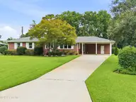 333 Johnston Drive, Wilmington, NC 28412 — 3-bedroom home in Pine Valley Estates, Wilmington, NC, photo 2 of 46