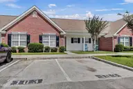 3011 Lauren Place Drive Apt 103, Wilmington, NC 28405 — 2-bedroom townhome in Lauren Place, Wilmington, NC, photo 3 of 27