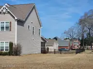 105 E Lake Drive, Goldsboro, NC 27534 — 4-bedroom home in East Lake, Goldsboro, NC, photo 4 of 23: 4 RIGHT