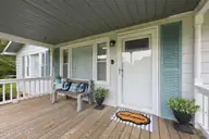 2610 W Forest Drive, Newport, NC 28570 — 3-bedroom home, Newport, NC, photo 6 of 54: 31-web-or-mls-2610-W-Forest-006_edit