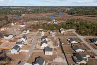 401 Bay Harbor Court, Hubert, NC 28539 — 3-bedroom waterfront home in Kingsbridge II, Hubert, NC, photo 20 of 23: Community Aerial