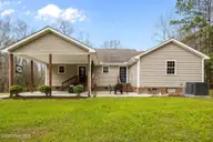 755 Breezy Shore Road, Bath, NC 27808 — 4-bedroom waterfront home in Bayview, Bath, NC, photo 6 of 38: 25-web-or-mls-IMG_0011