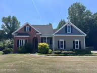 105 Fawn Trail, Jacksonville, NC 28540 — 5-bedroom home in Parkwood Estates, Jacksonville, NC, photo 2 of 6: IMG_7592