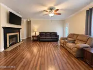 673 Pecan Road, Dudley, NC 28333 — 3-bedroom home, Dudley, NC, photo 2 of 13: Living Room