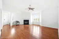 625 Spencer Farlow Drive 30, Carolina Beach, NC 28428 — 2-bedroom condo in Paradise Cove Condominiums, Carolina Beach, NC, photo 6 of 42: 7_DSC04794